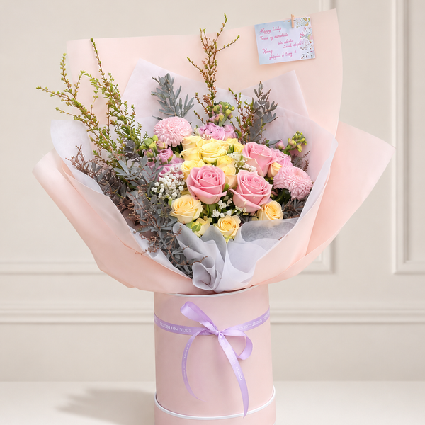 Sweet Blush Fresh Flower Hatbox